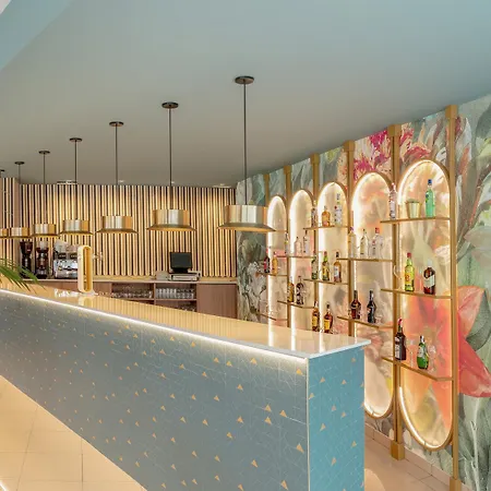 Rh Royal - Recommend For Adults Hotel