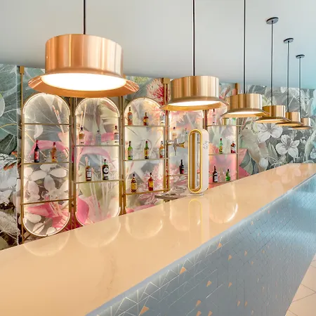 Hotel Rh Royal - Recommend For Adults