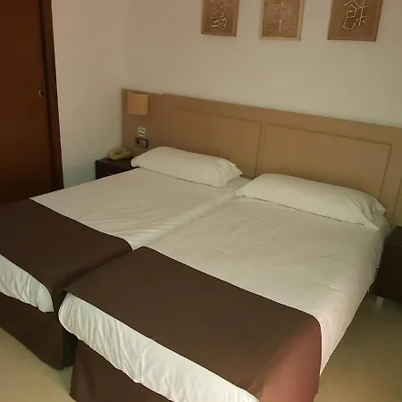 Primavera Hotel