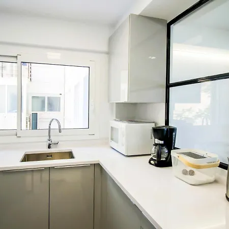Velazquez By Interhome *