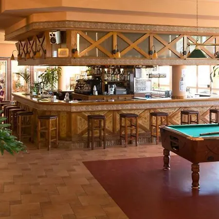 Camping Villamar Hotel 2*