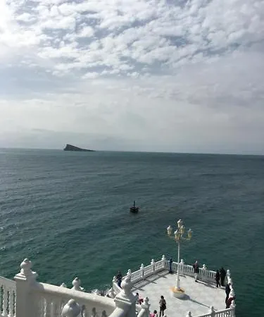 Alameda Μπένιντορμ
