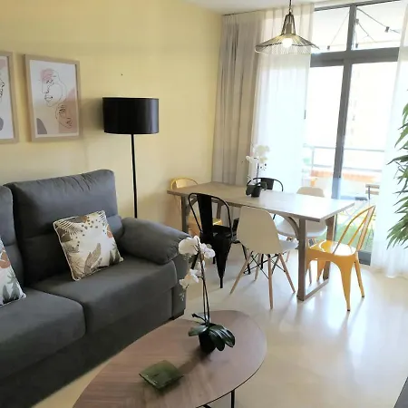 Junto Playa Levante Con Terraza Chill-out-2 Wcs-a Estrenar Gemelos 23 Apartamento Benidorm
