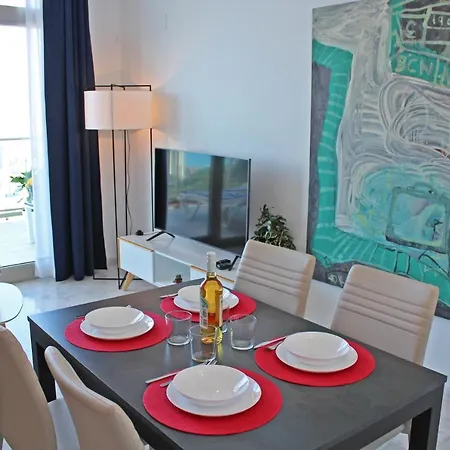 Skyline 20 De Lujo Con Terraza Privada Y Vistas Al Mar بينايدورم