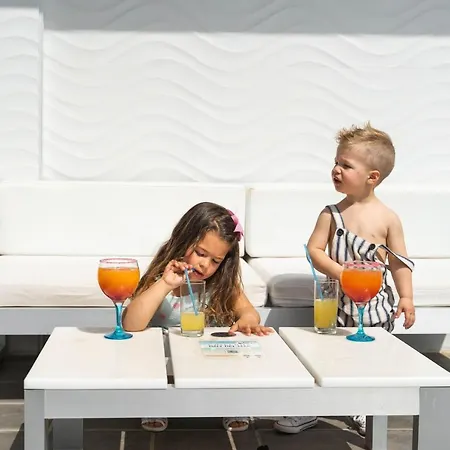 Otel Del Mar 4*