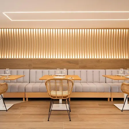 Halley Hotel&apartments Affiliated By Meliá Apartamento *