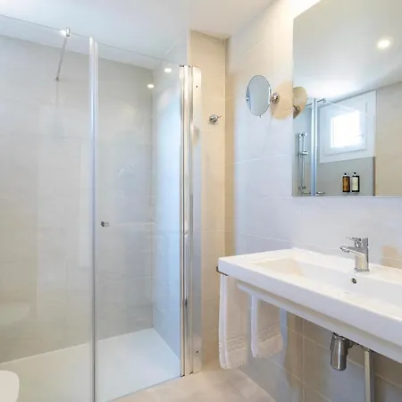 Apartamento Halley Hotel&apartments Affiliated By Meliá Benidorm