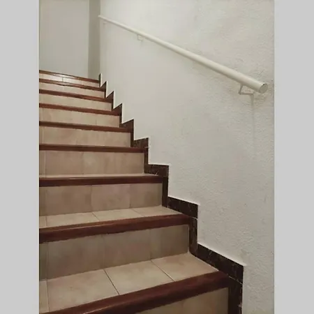 2 Bedroom Townhouse In Beautiful Gated Complex 펜션