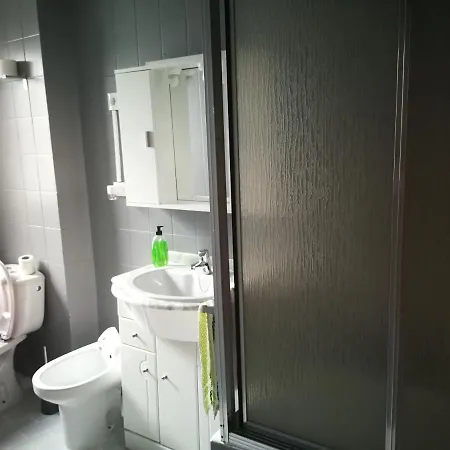 Piso Compartido Alquiler Por Temporada No Turistico Guest house *