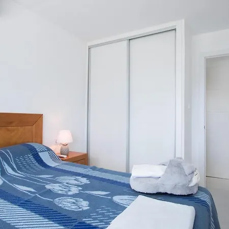 Apartment Near - Niza 2b *
