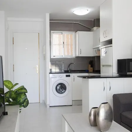 Near - Niza 2b Benidorm