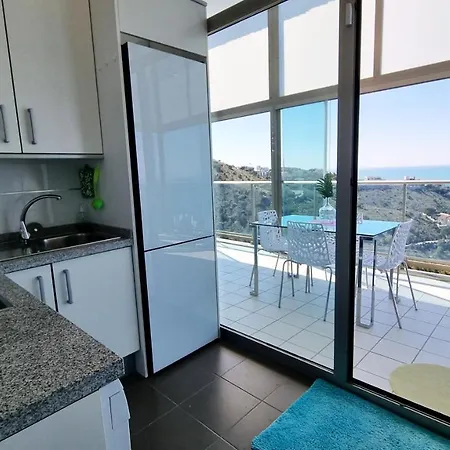 Slyline 40 Lujoso De 1 - Muy Soleado Apartment