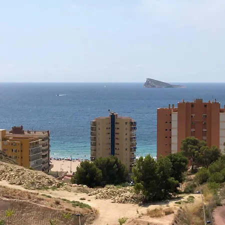 Intempo Celia-apartment At Famous Intempo Building Appartement
