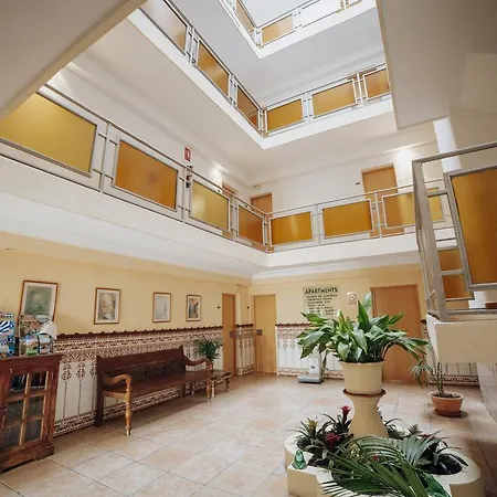 Apartment Palm Court