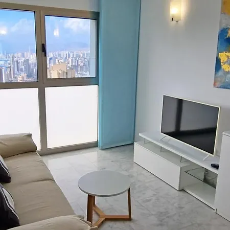 Апартаменты Skyline 11 Sunny Balcony With Stunning Sea Views