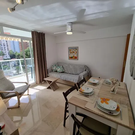 Ideal Familias En Urbanizacion De Lujo A 600m De La Playa Levante Con Wifi, Ac Y Parking アパート
