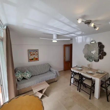 Ideal Familias En Urbanizacion De Lujo A 600m De La Playa Levante Con Wifi, Ac Y Parking ベニドルム