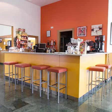 La Estacion