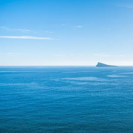 Lux Center 5-d Benidorm