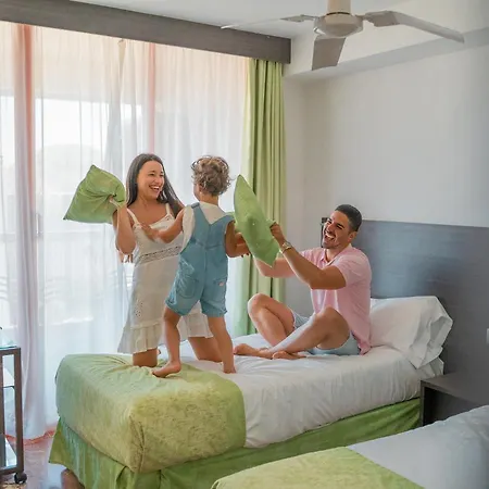 Magic Tropical Splash Hotel