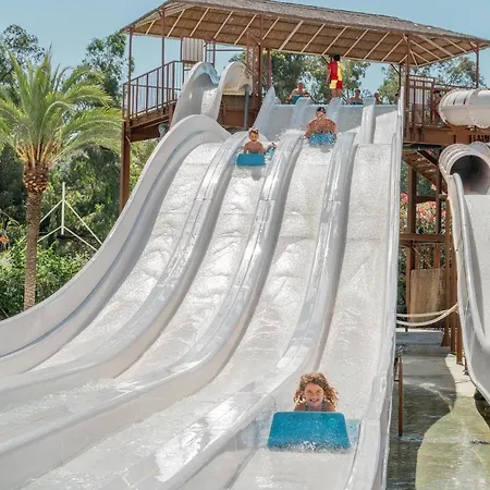 Hotel Magic Tropical Splash 3*