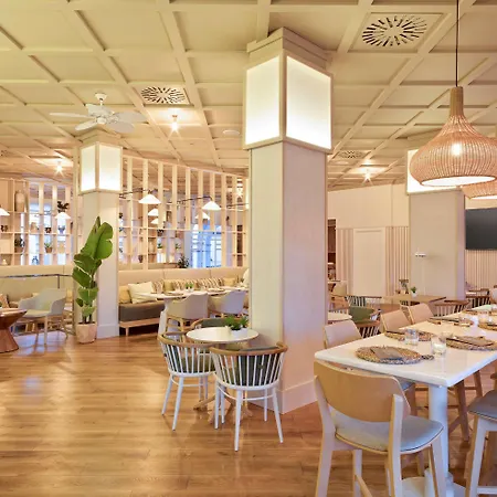 The Level At Melia Villaitana (adults Only) בנידורם
