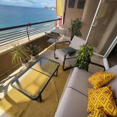 Appartamento Centro Primera Linea Con Piscina