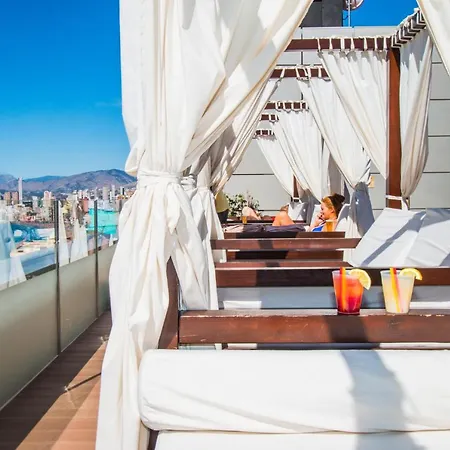 Magic Aqua Rock Gardens Hotel Benidorm