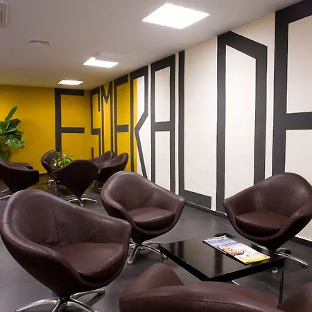 Otel Casual Pop Art 3*