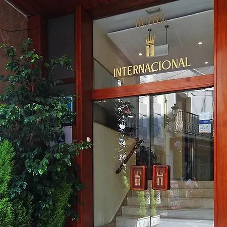 国际酒店 酒店 2*