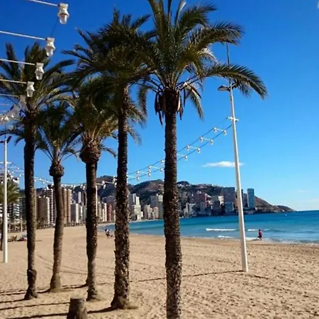 Apartment Wunderschoenes Fuer 4 Gaeste Mit Pool & Klima, Lage In Strandnaehe Benidorm