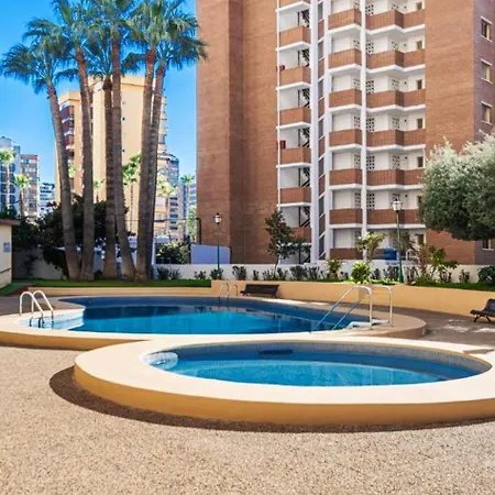Wunderschoenes Fuer 4 Gaeste Mit Pool & Klima, Lage In Strandnaehe Benidorm