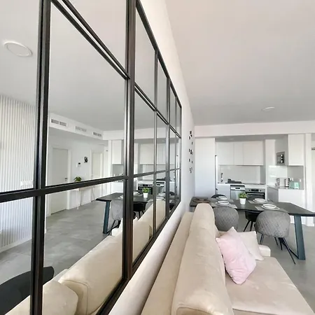 Sakura Luxury *