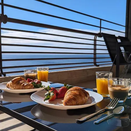 Apartament Arenas Sea Front *