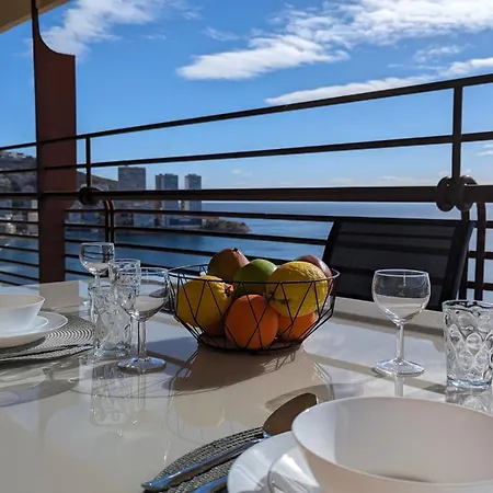 Apartament Arenas Sea Front *