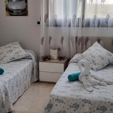 Sunset Waves Julieta Vistas Al Mar Premium 200 Mt2 Con Jacuzzi En Terraza شقة بينايدورم