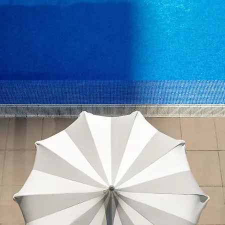 Aparthotel Climia Belroy 4 Sup 4*