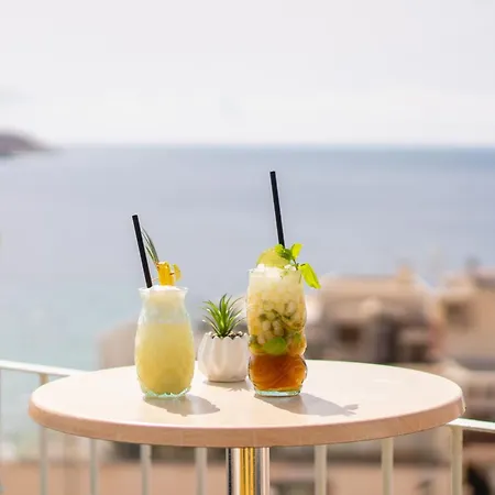 Queens - Adults Only فندق 2*