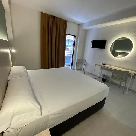 马可尼酒店 3* 貝尼多姆