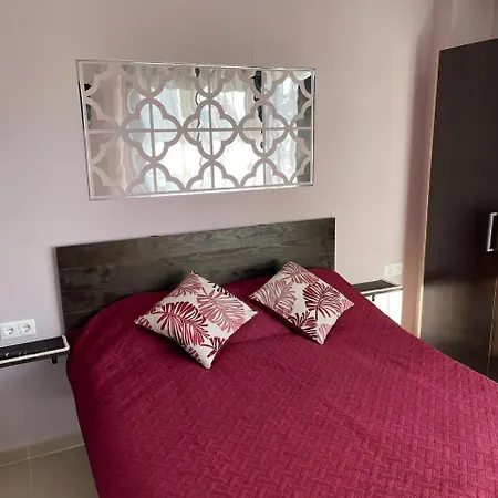 Cala Cosy Apartment *