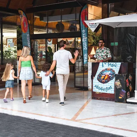 Magic Tropical Splash Hotel