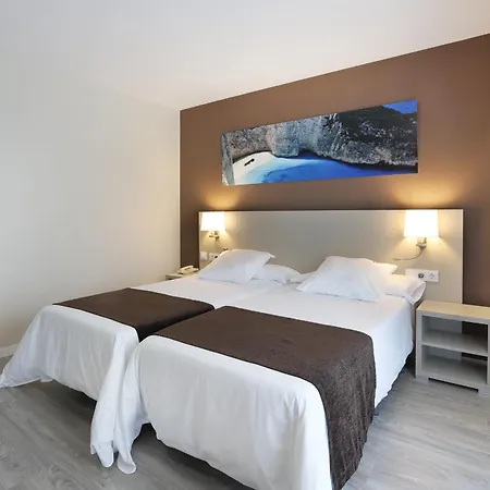 Helios Hotel