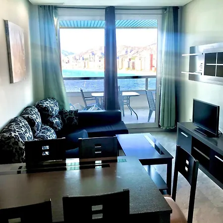 Gemelos 28 Blueline Apartment