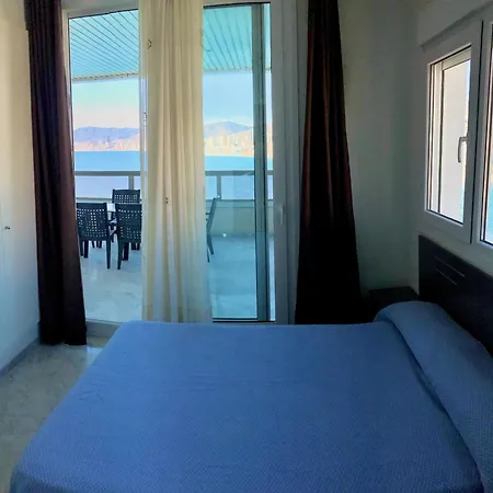 Gemelos 28 Blueline Apartment *