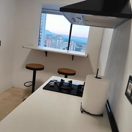 Apartamento Piso 21 Unico A Pie De Playa En Esquina