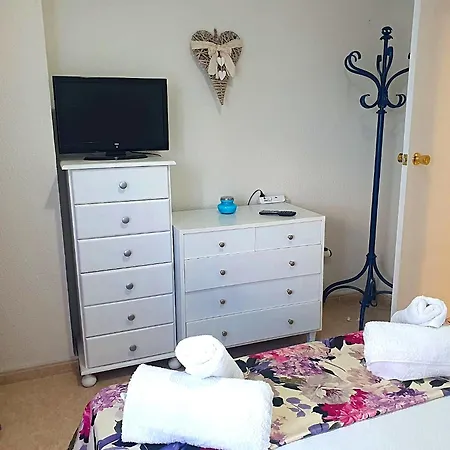 شقة Three Bedrooms In Near And Strip *