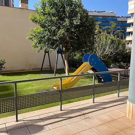 A Pie De La Playa * بينايدورم