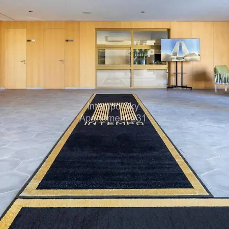 Апартаменты Intempo Sky Apartament-231