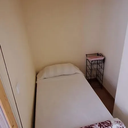 Casa 2 - Centro Benidorm- Solo Mayores De 30 Anos Y Familias Apartman