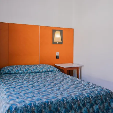Port Fiesta Park Hotel 3*